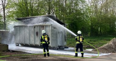 F1: Containerbrand in Beppen